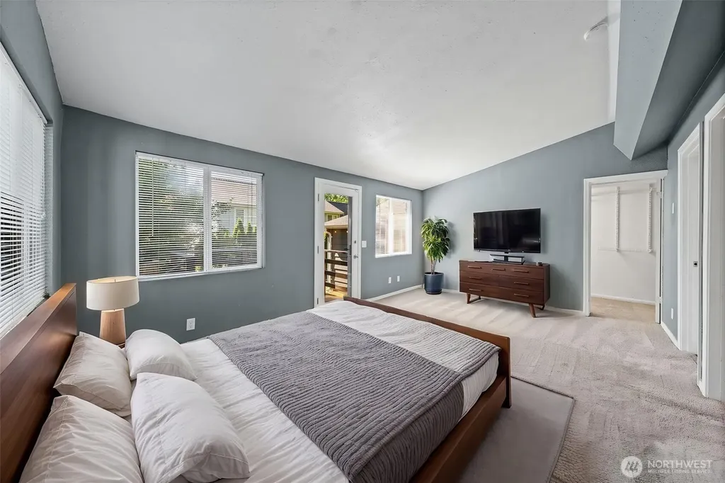 1421 N 32nd Street Renton WA 98056