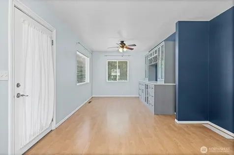1421 N 32nd Street Renton WA 98056