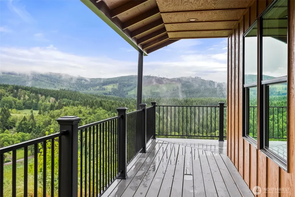 484 Salmon Creek Road Mossyrock WA 98564
