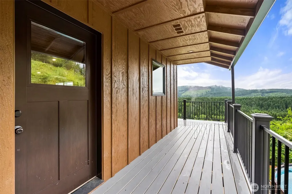 484 Salmon Creek Road Mossyrock WA 98564