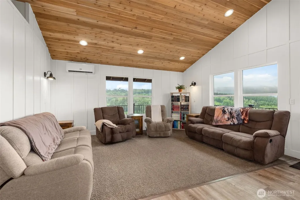 484 Salmon Creek Road Mossyrock WA 98564