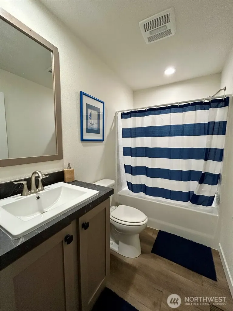 420 E Herron Drive Shelton WA 98584