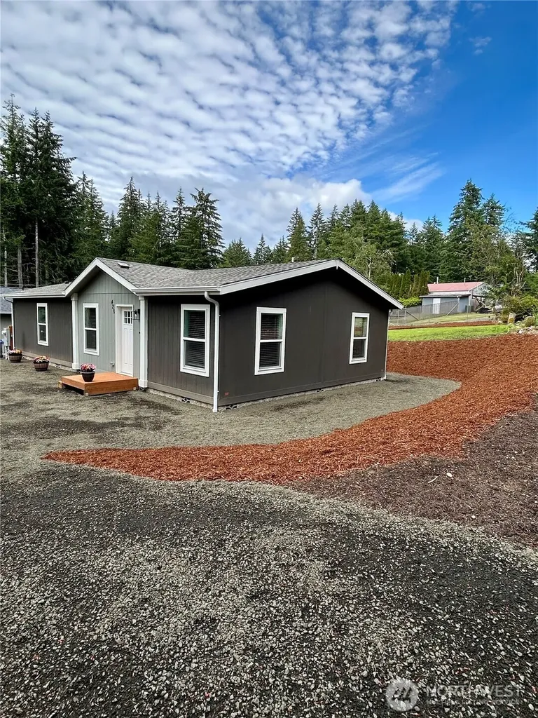 420 E Herron Drive Shelton WA 98584