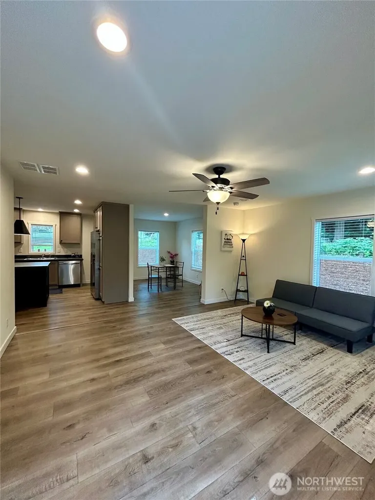 420 E Herron Drive Shelton WA 98584