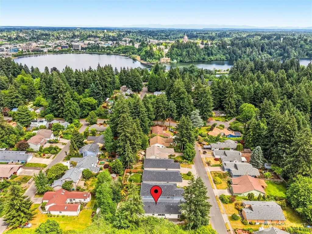 1436 12th Avenue SW Olympia WA 98502