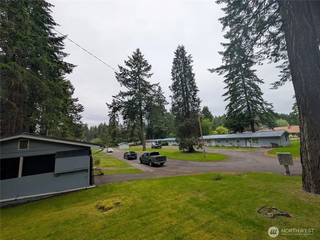 11002 Idlewild Road SW Lakewood WA 98498