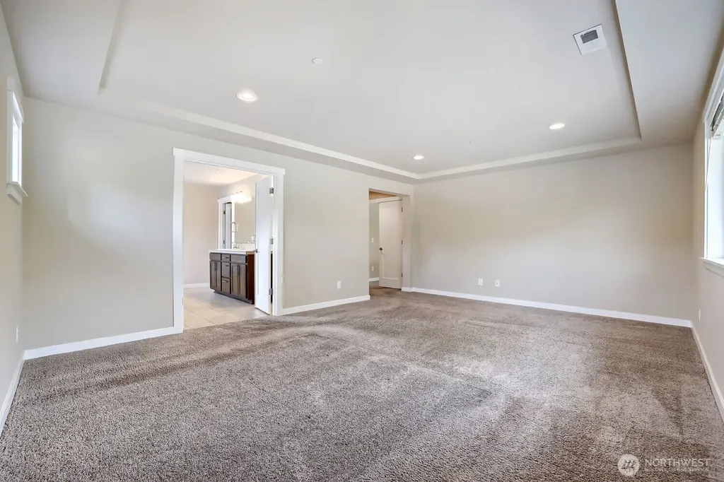944 SW 108th Street SW Seattle WA 98146