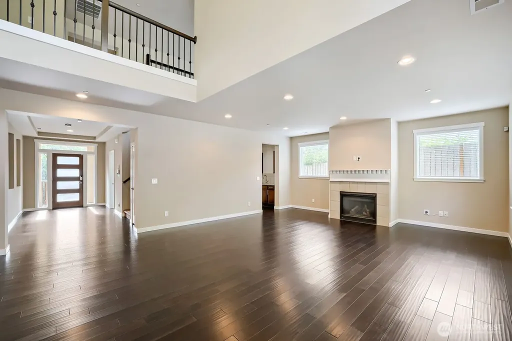 944 SW 108th Street SW Seattle WA 98146