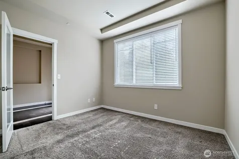 944 SW 108th Street SW Seattle WA 98146
