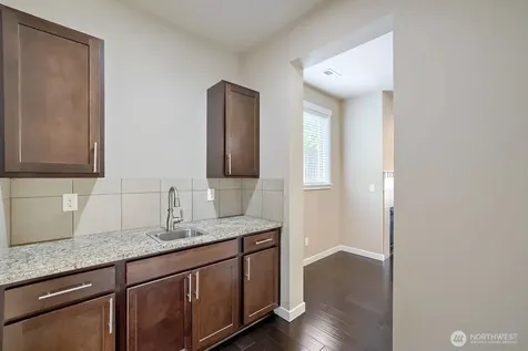 944 SW 108th Street SW Seattle WA 98146