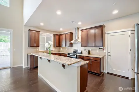 944 SW 108th Street SW Seattle WA 98146