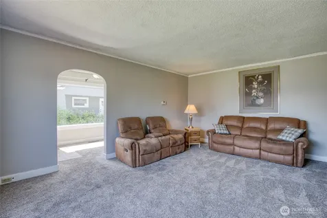 606 W 4th Street Aberdeen WA 98520