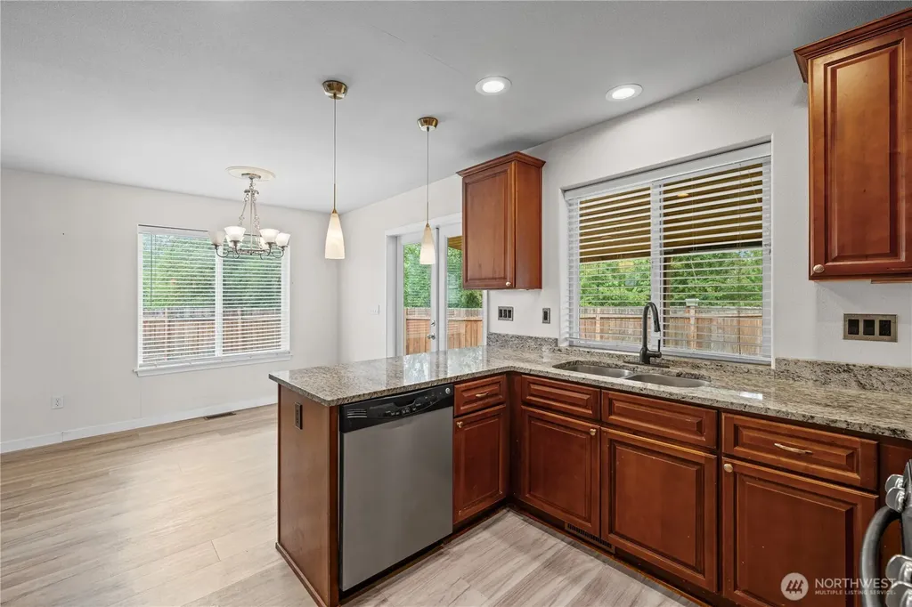411 Rudnick Court NW Orting WA 98360