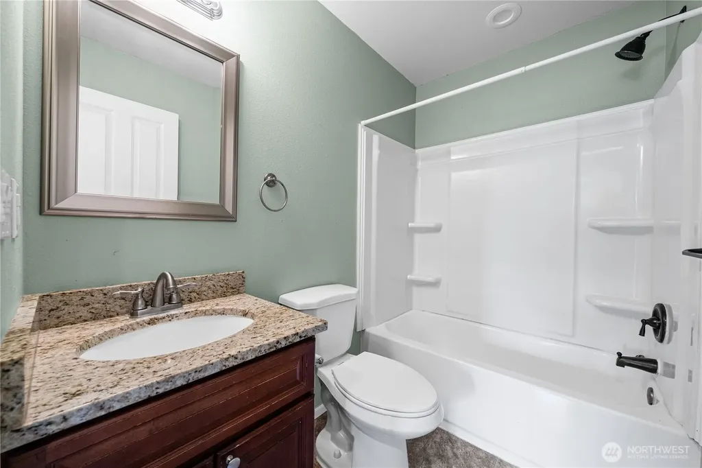 411 Rudnick Court NW Orting WA 98360