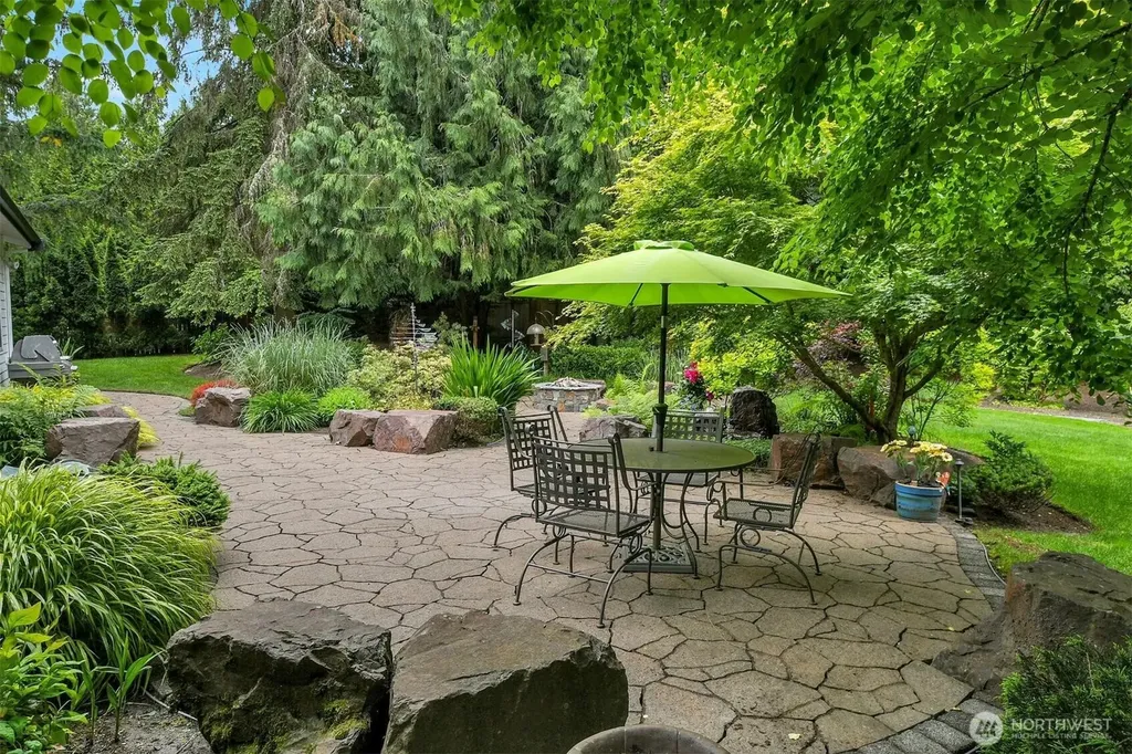 22707 NE 142nd Place Woodinville WA 98077