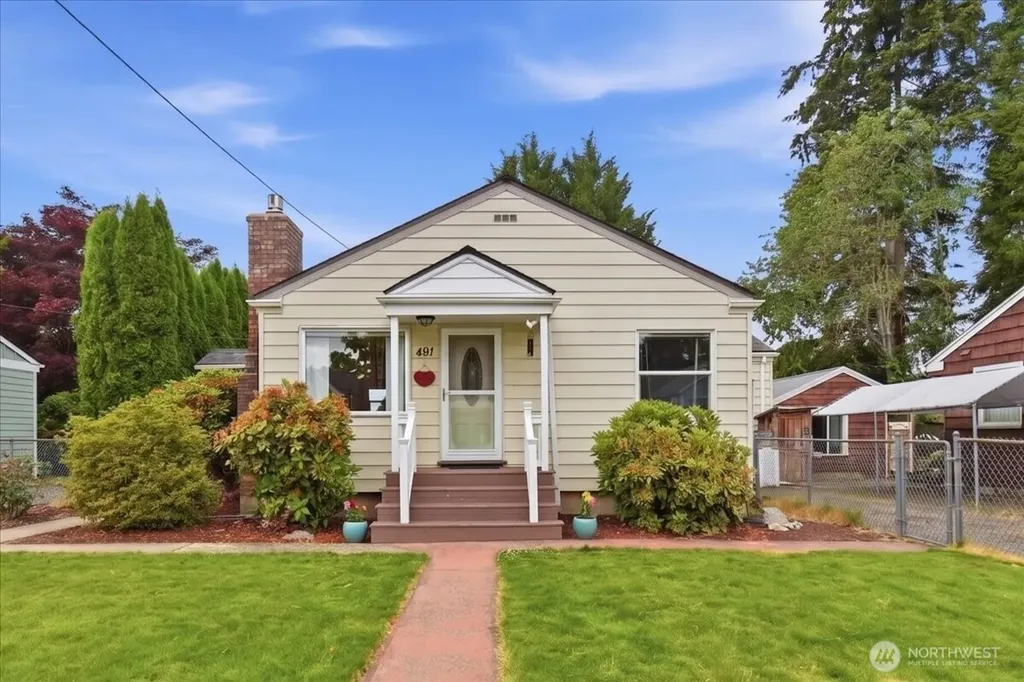 491 W Columbia Street Monroe WA 98272