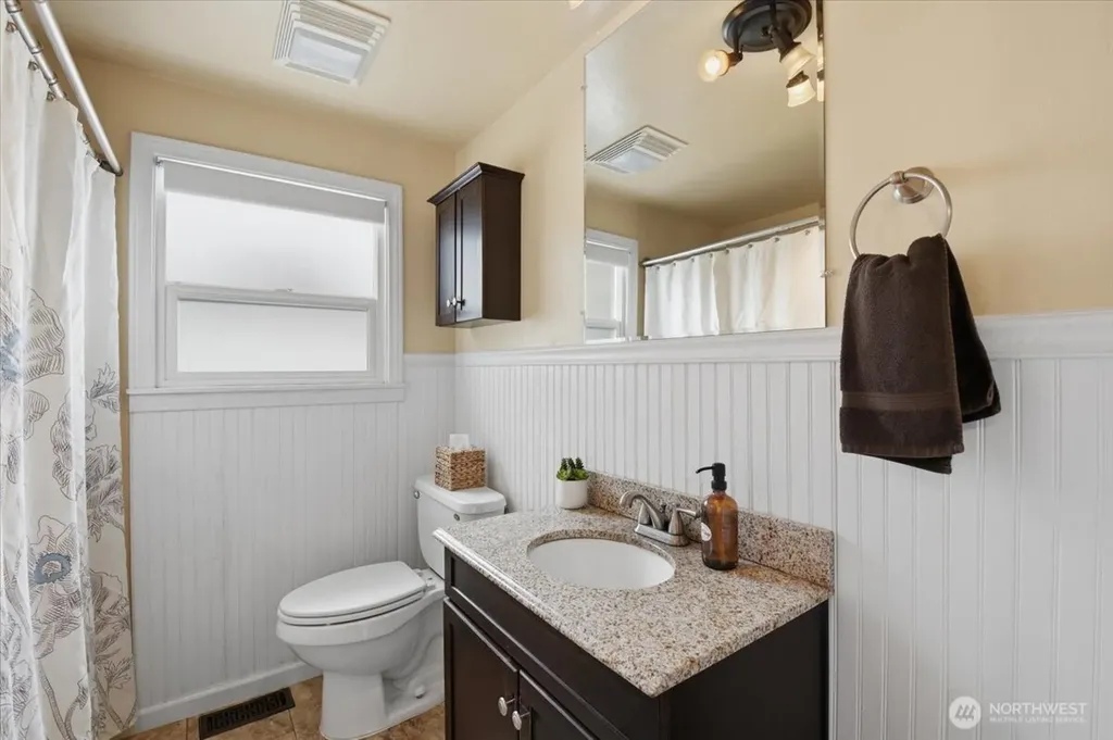 491 W Columbia Street Monroe WA 98272