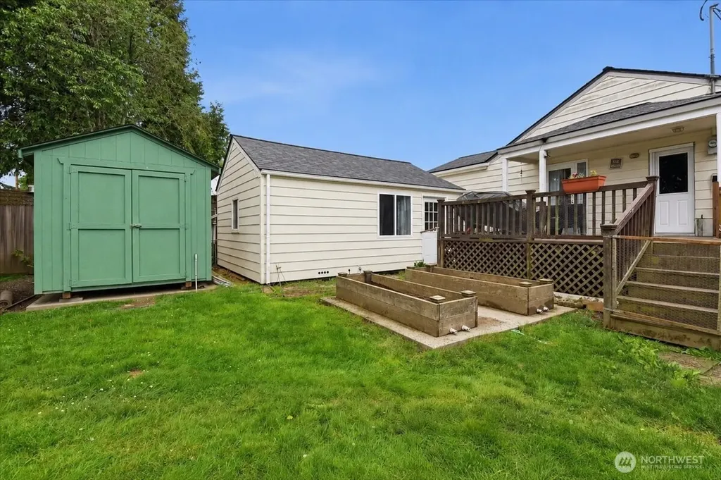 491 W Columbia Street Monroe WA 98272