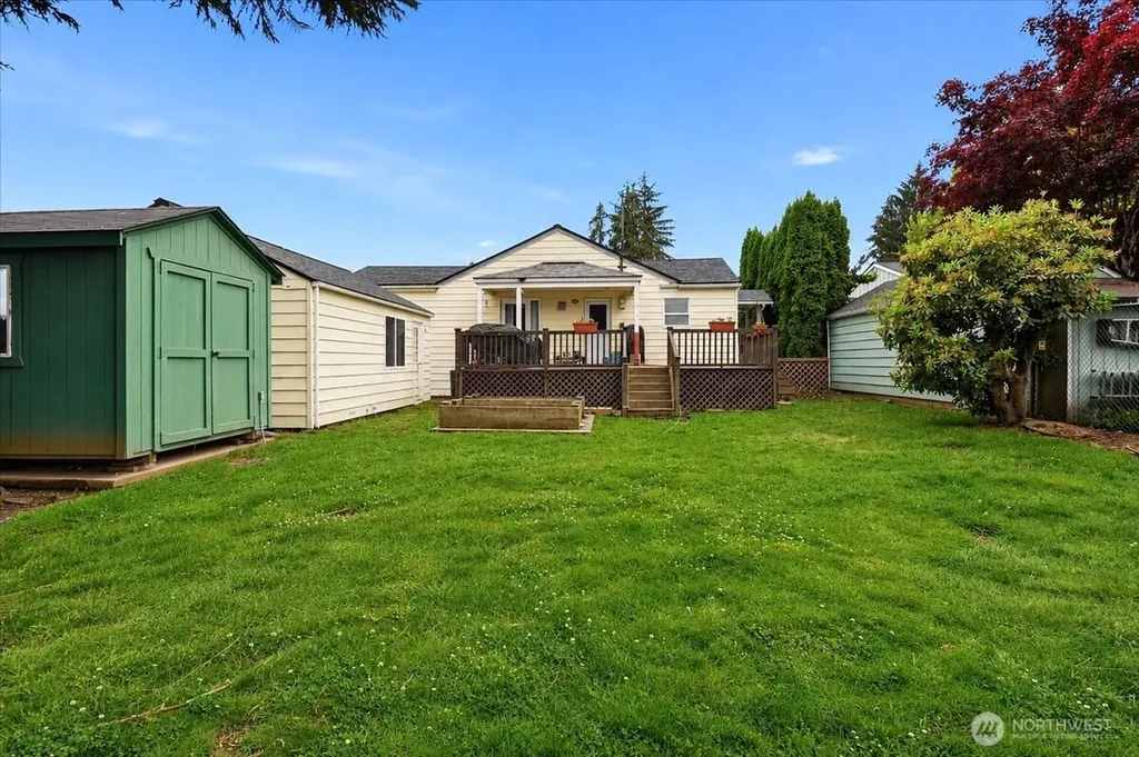 491 W Columbia Street Monroe WA 98272