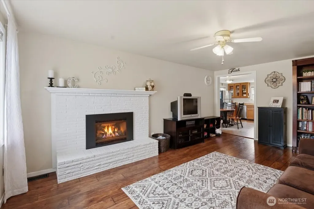 491 W Columbia Street Monroe WA 98272