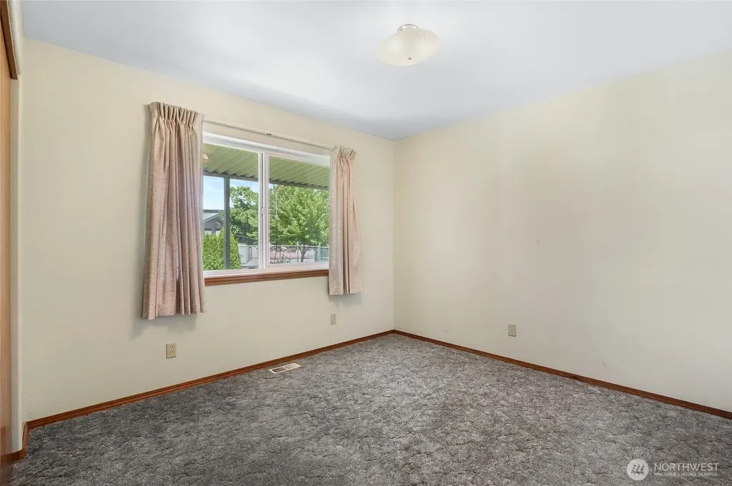 298 Road 19 NW Soap Lake WA 98851
