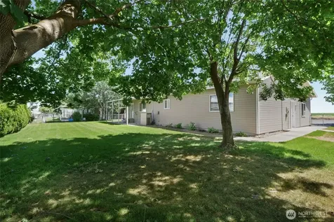 298 Road 19 NW Soap Lake WA 98851