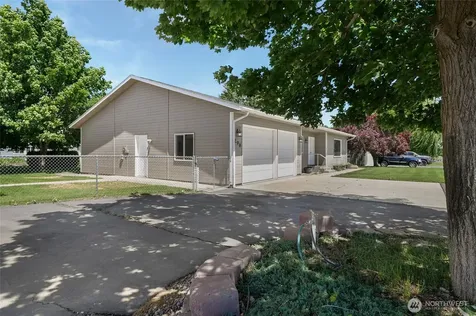 298 Road 19 NW Soap Lake WA 98851