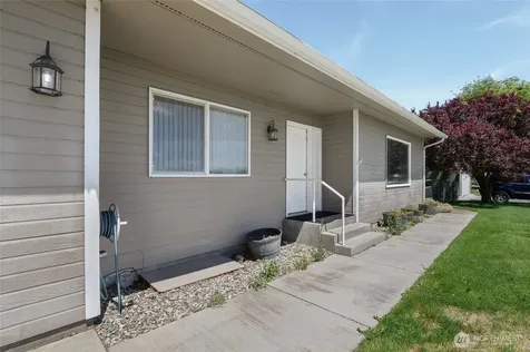 298 Road 19 NW Soap Lake WA 98851