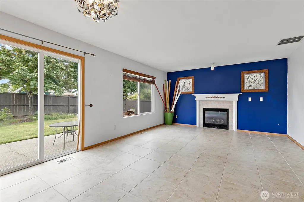 394 25th Avenue Milton WA 98354
