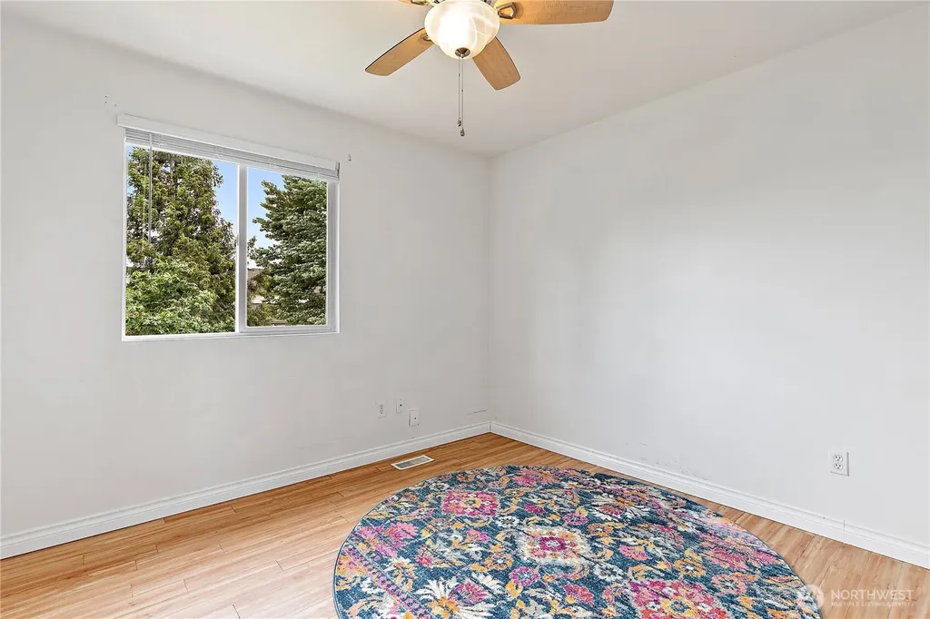 394 25th Avenue Milton WA 98354