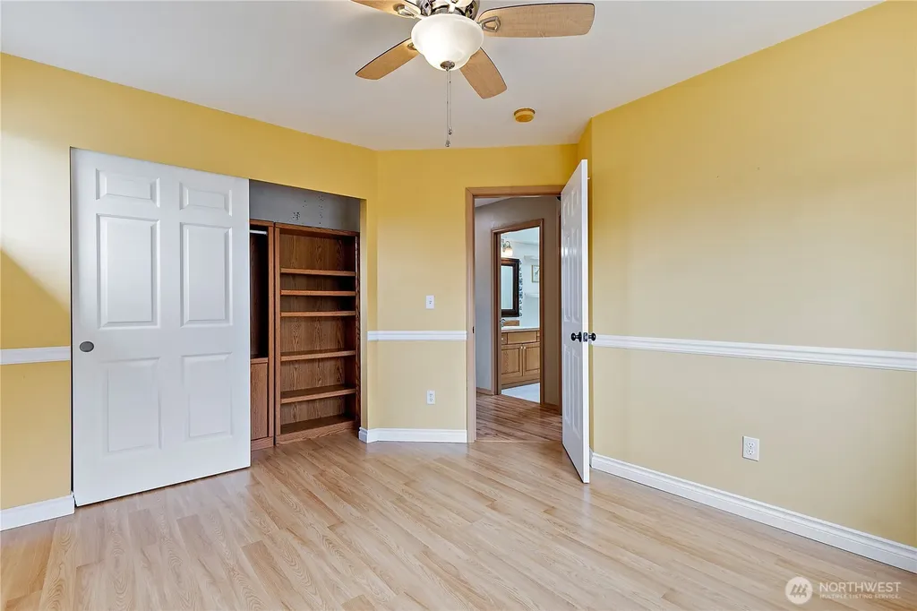 394 25th Avenue Milton WA 98354