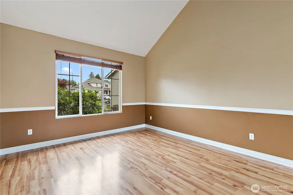 394 25th Avenue Milton WA 98354