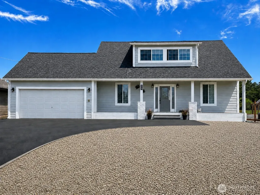 214 Canal Drive NE Ocean Shores WA 98569