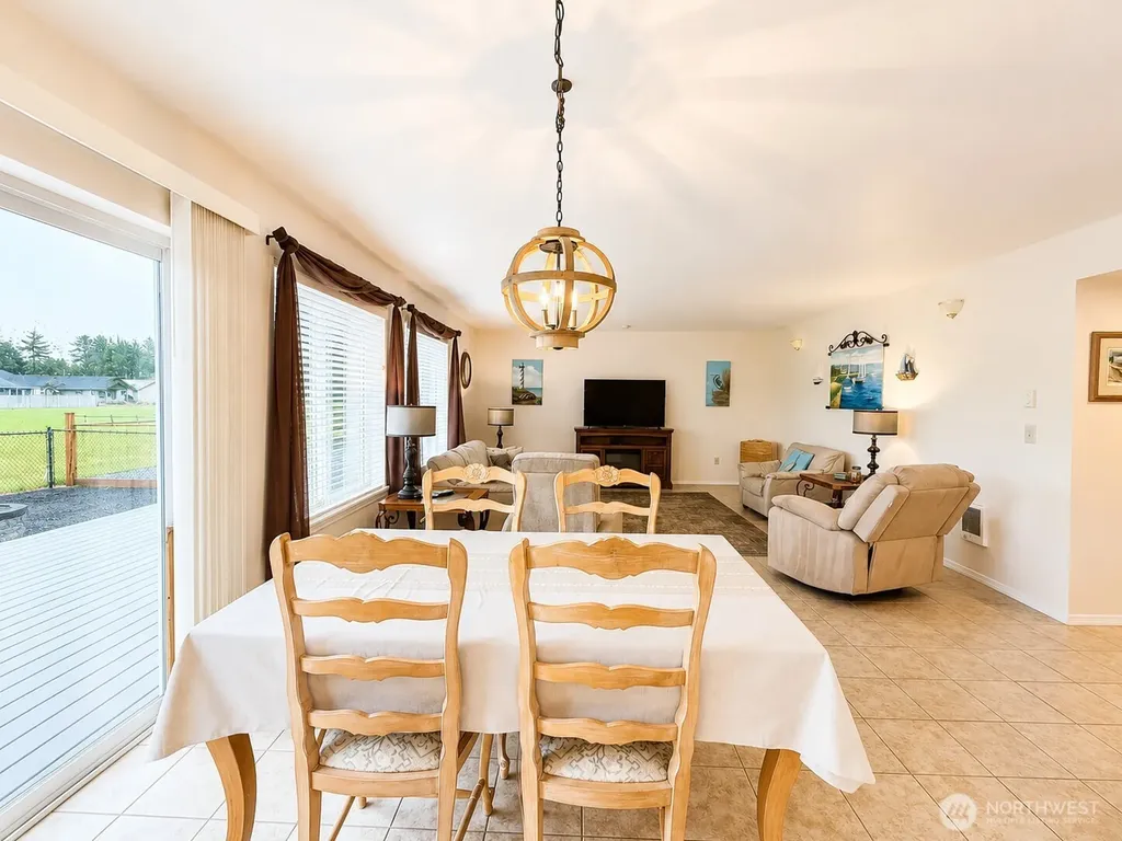 214 Canal Drive NE Ocean Shores WA 98569