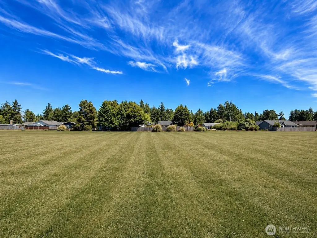 214 Canal Drive NE Ocean Shores WA 98569
