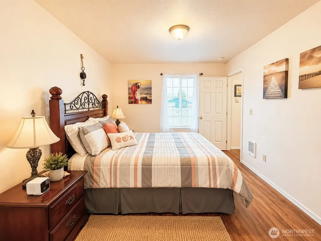 214 Canal Drive NE Ocean Shores WA 98569