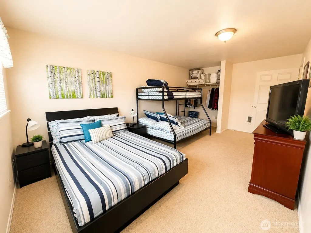 214 Canal Drive NE Ocean Shores WA 98569