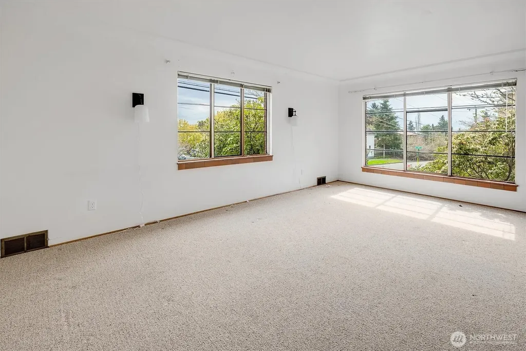 3002 NW 70th Street Seattle WA 98117