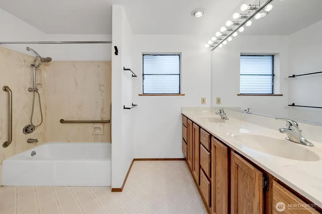 3002 NW 70th Street Seattle WA 98117