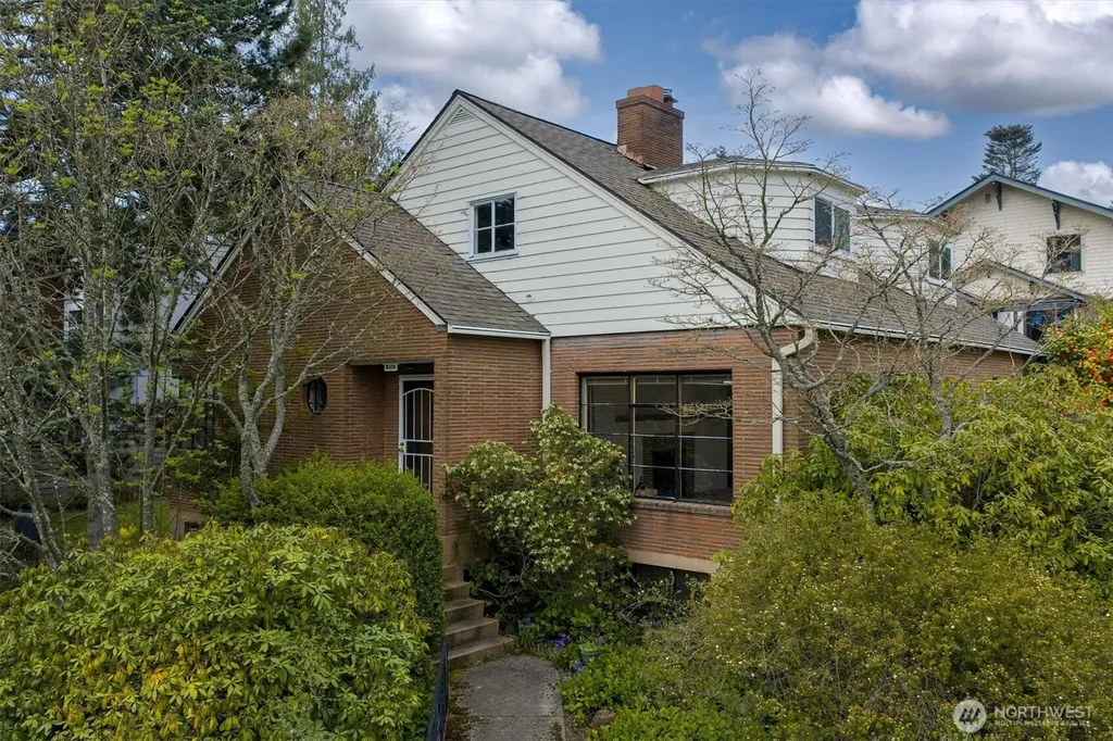 3002 NW 70th Street Seattle WA 98117