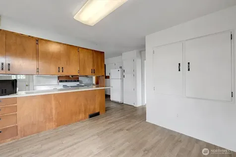 3002 NW 70th Street Seattle WA 98117
