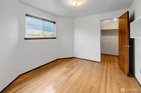 3002 NW 70th Street Seattle WA 98117
