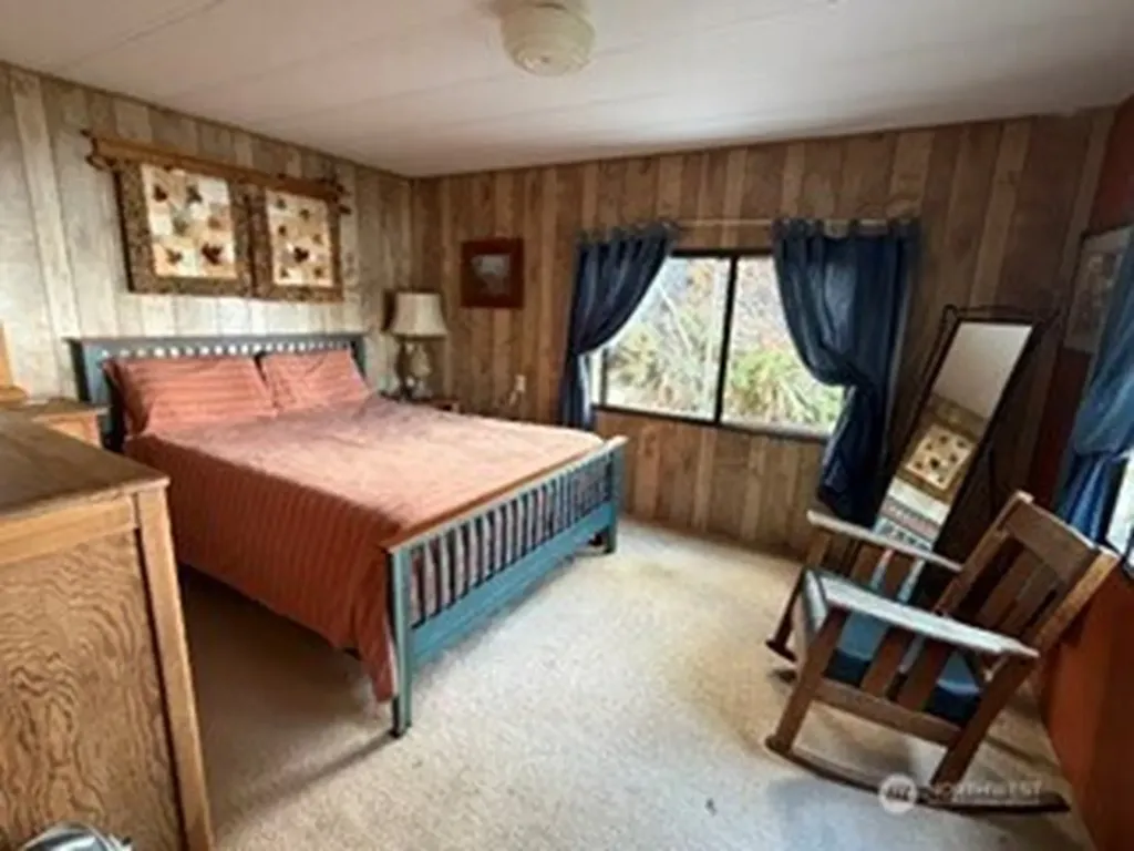 2509 142nd Avenue SW Lakebay WA 98349