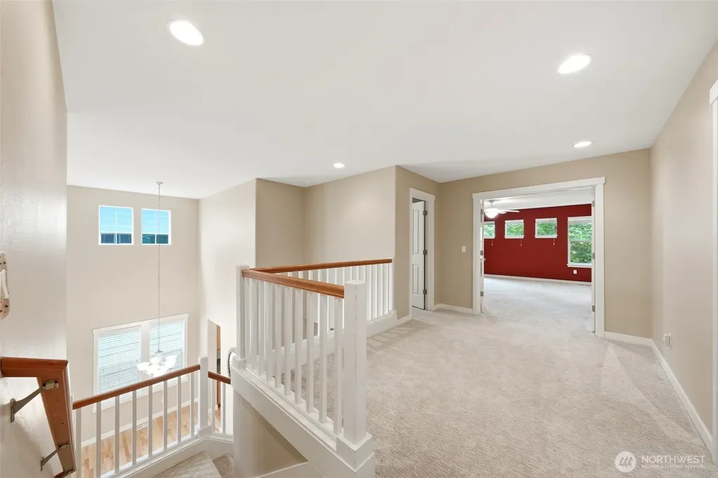 24750 NE 3rd Place Sammamish WA 98074