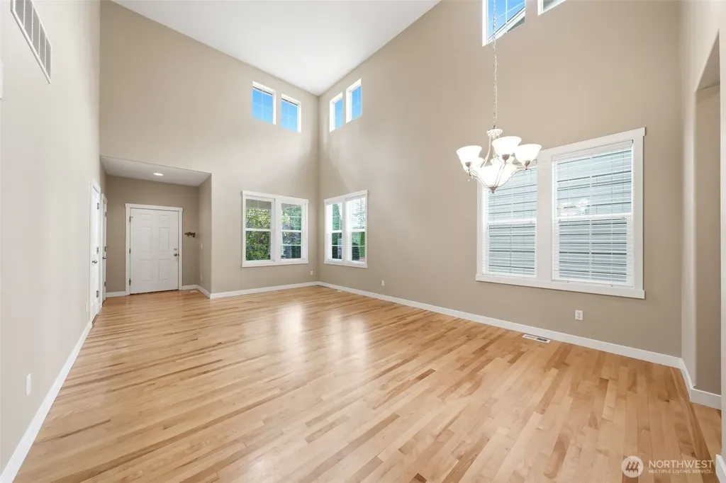 24750 NE 3rd Place Sammamish WA 98074
