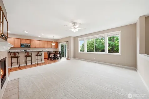24750 NE 3rd Place Sammamish WA 98074