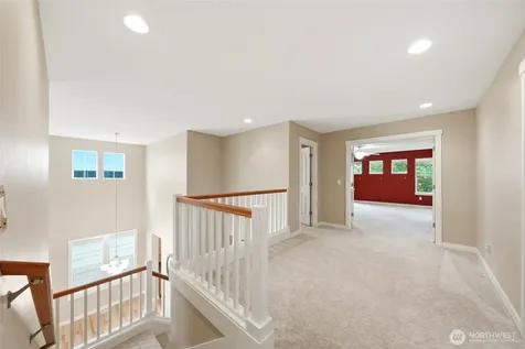 24750 NE 3rd Place Sammamish WA 98074