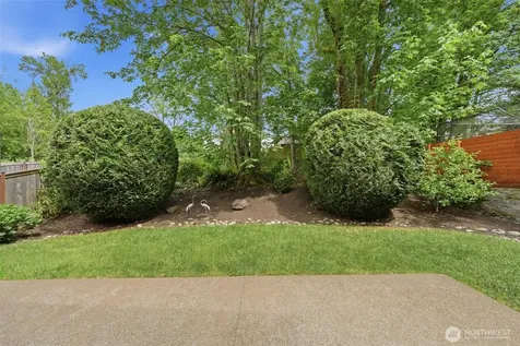 24750 NE 3rd Place Sammamish WA 98074