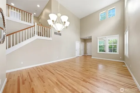 24750 NE 3rd Place Sammamish WA 98074