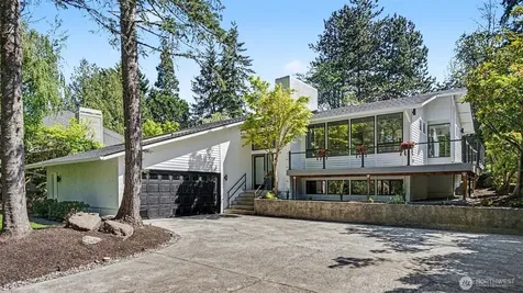 6560 W Mercer Way Mercer Island WA 98040